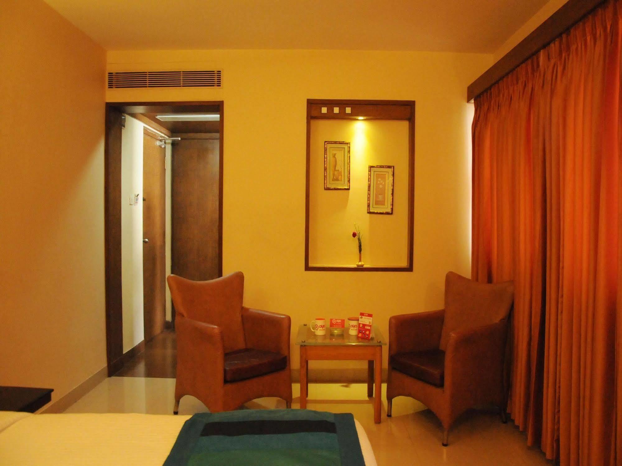 Capital O 37664 Hotel Grand Plaza Coimbatore Esterno foto
